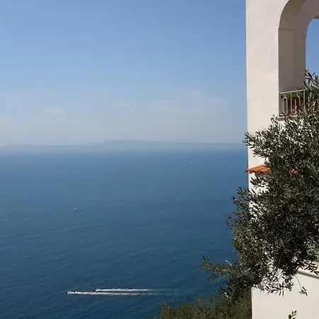 Ambrosio فندق مبيت وإفطار 3*