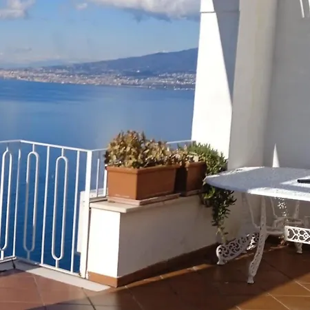 Bed & Breakfast Ambrosio Home *