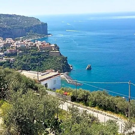 Ambrosio 3* Vico Equense